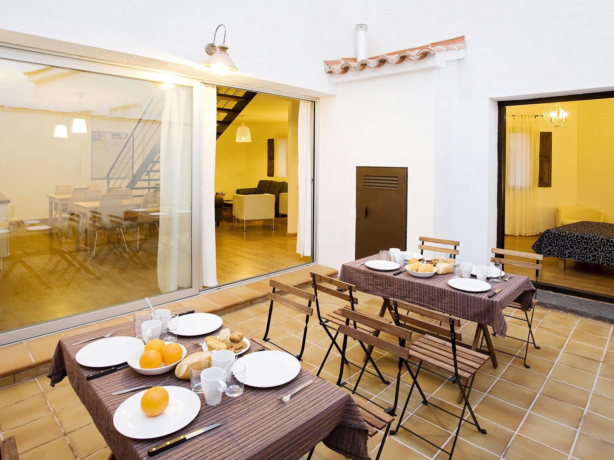 Casa Babel Monfraguee Guest House Torrejon el Rubio Ngoại thất bức ảnh
